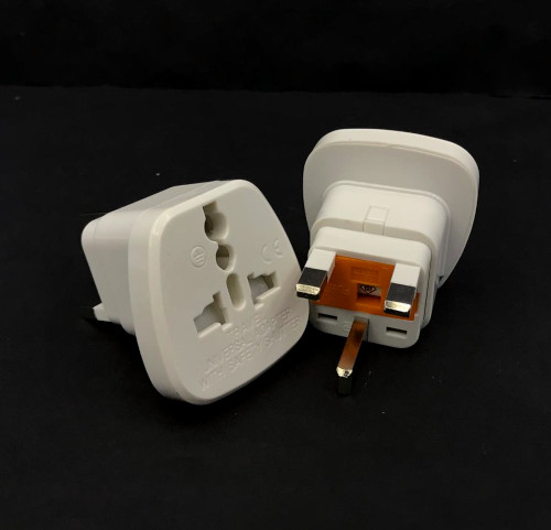 SS-7S(W) BS1363 to Universal Jack Power Adaptor White with Fuse (UK, HK, SG, MY)